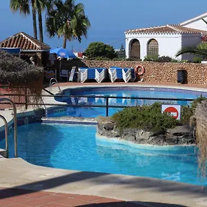 Apartamento El Capistrano Village Spacious Home, Large Terrace, Nerja